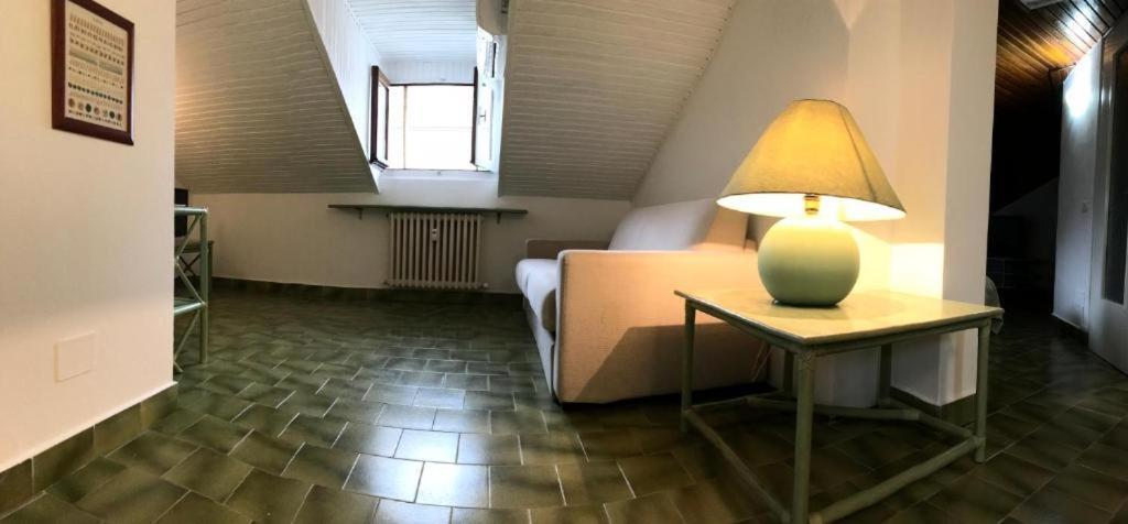 Appartamento La Mansarda Lecco Zewnętrze zdjęcie